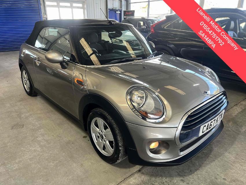 2017 67 MINI CONVERTIBLE 1.5 COOPER 2DR