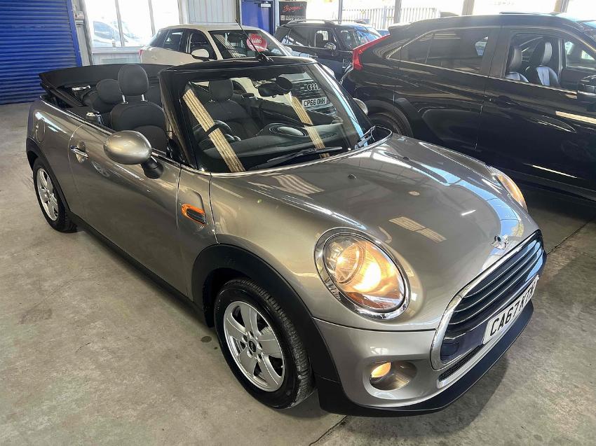 2017 67 MINI CONVERTIBLE